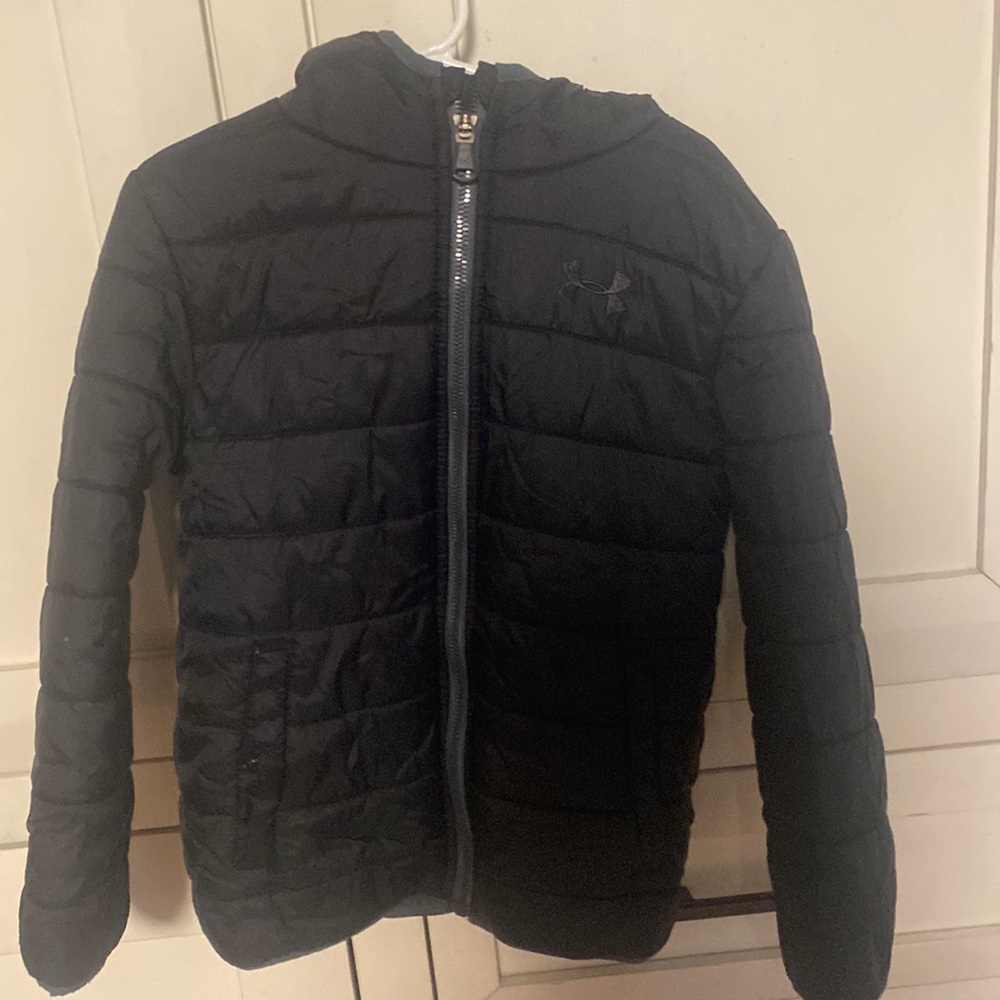 Boys Under Armour Storm Water Repellent Spring/ Fall black jacket size 6